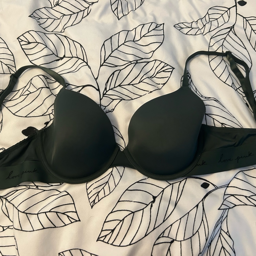 PINK by Victoria’s Secret Bra – Size 32D